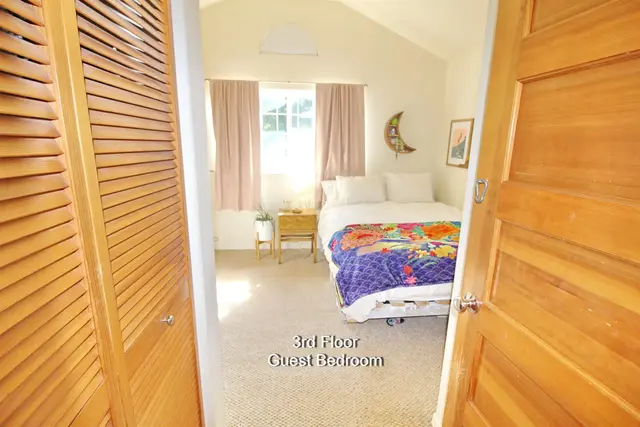 Listing Image for 138 Omaikai Pl 17 of 38