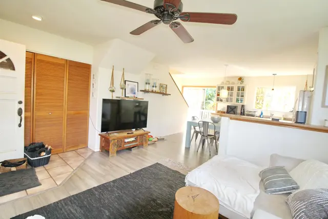 Listing Image for 138 Omaikai Pl 4 of 38