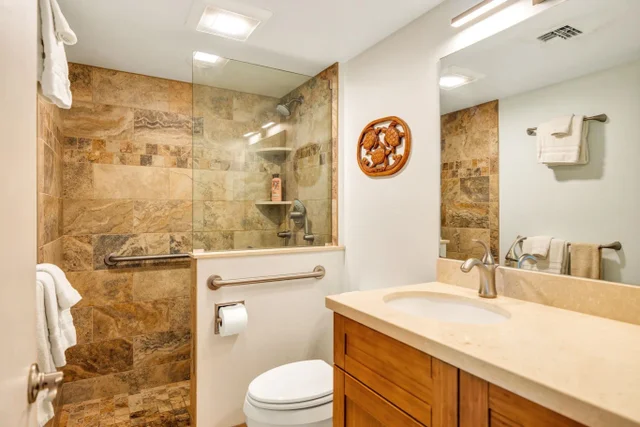 Listing Image for 36 S Kihei Rd 410 17 of 41