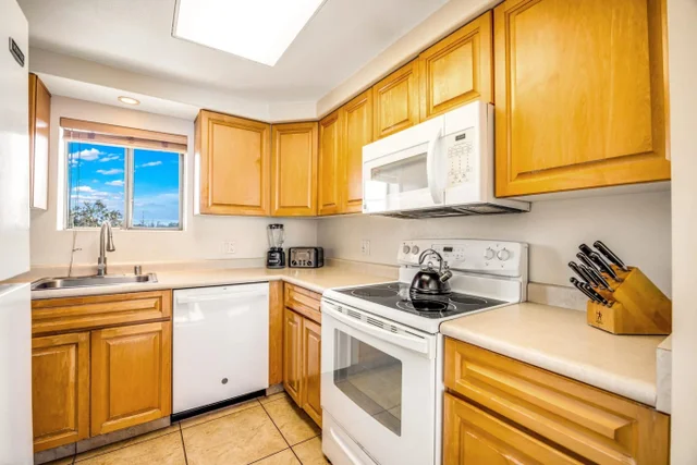 Listing Image for 36 S Kihei Rd 410 26 of 41