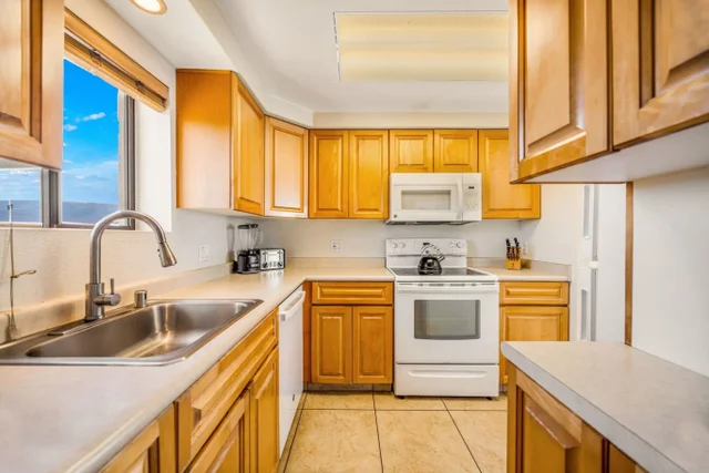 Listing Image for 36 S Kihei Rd 410 28 of 41