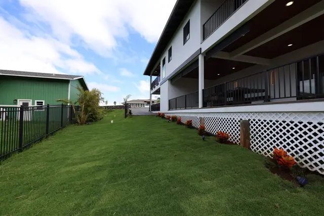 Listing Image for 101 Elepaio Pl A 40 of 45