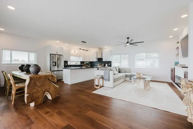 Listing Image for 101 Elepaio Pl A 6 of 43