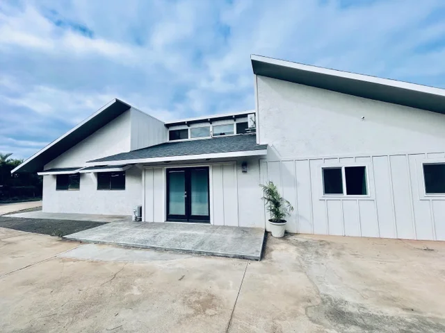 Listing Image for 614 Kupulau Pl 1 of 32