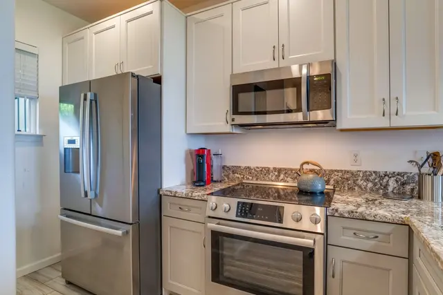 Listing Image for 3950 Kalai Waa St R102 6 of 29