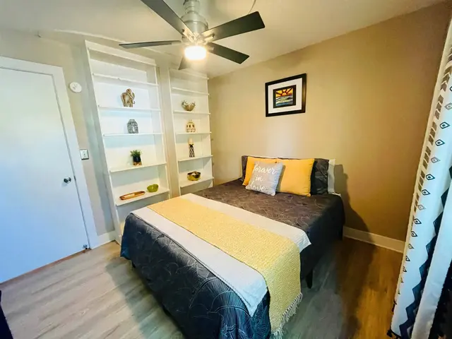 Listing Image for 140 Uwapo Rd 53-101 25 of 48