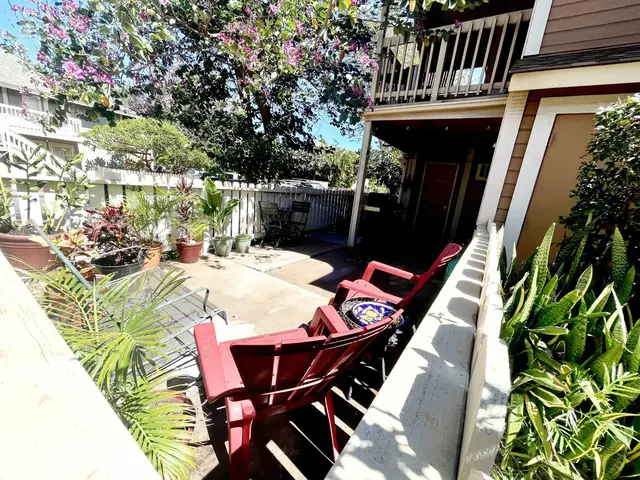 Listing Image for 140 Uwapo Rd 53-101 37 of 48