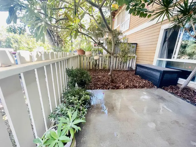 Listing Image for 140 Uwapo Rd 53-101 42 of 48