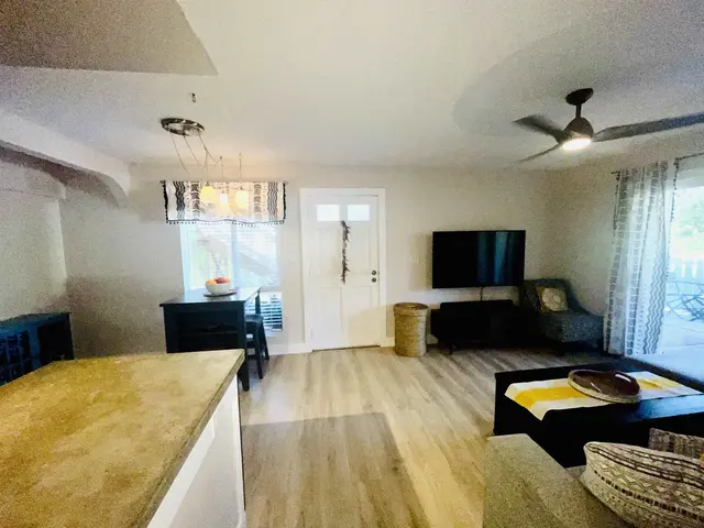 Listing Image for 140 Uwapo Rd 53-101 7 of 48