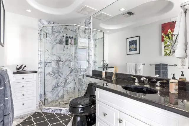 Listing Image for 50 Hauoli St 407 16 of 41