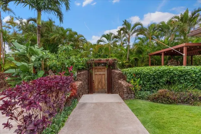 Listing Image for 35 Puu Hale St 16 of 38