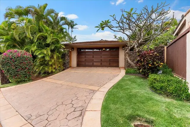 Listing Image for 35 Puu Hale St 17 of 38