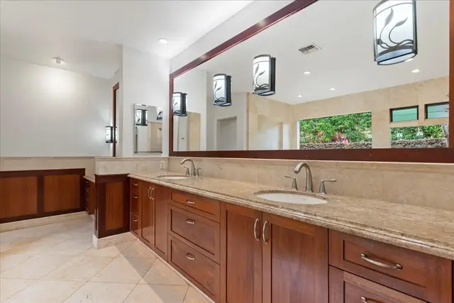 Listing Image for 35 Puu Hale St 22 of 38