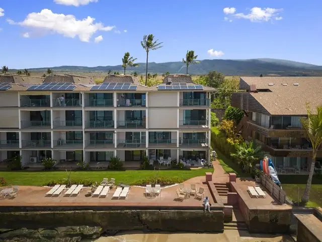Listing Image for 3765 Lower Honoapiilani Rd 102 10 of 46