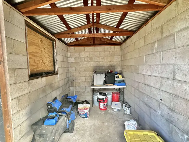 Listing Image for 151 Holua Dr 33 of 38