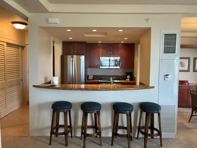 Listing Image for 2481 Kaanapali Pkwy 1023 V 11 of 37