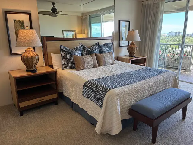 Listing Image for 2481 Kaanapali Pkwy 1023 V 17 of 37