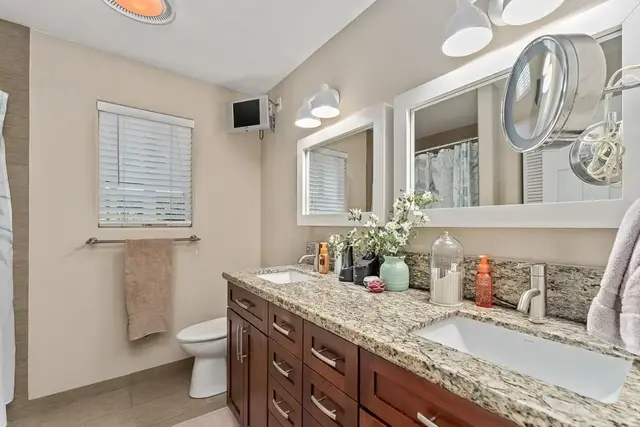 Listing Image for 55 Anuenue Pl 21 of 39