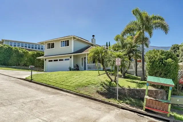Listing Image for 55 Anuenue Pl 3 of 39