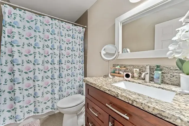 Listing Image for 55 Anuenue Pl 31 of 39