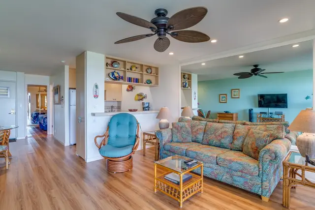 Listing Image for 3741 Lower Honoapiilani Rd 112 3 of 18