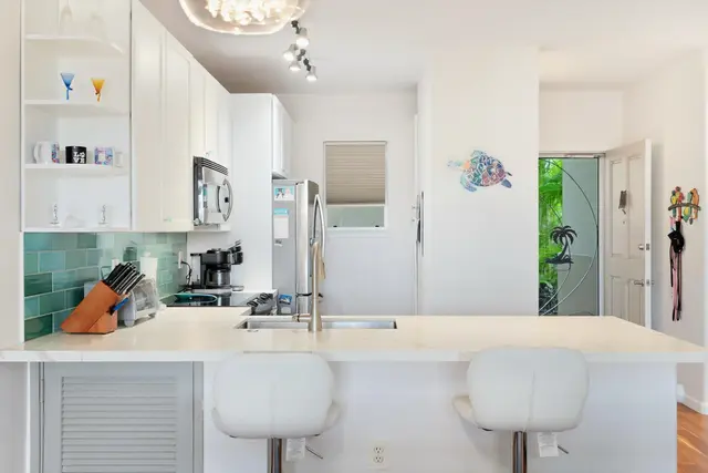 Listing Image for 3950 Kalai Waa St A 101 13 of 50