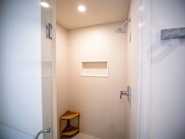 Listing Image for 244 Holomoana Way 101 (17a) 26 of 41