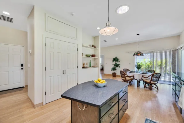 Listing Image for 61 Huluhulu Pl 16 of 50