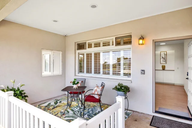 Listing Image for 61 Huluhulu Pl 2 of 50