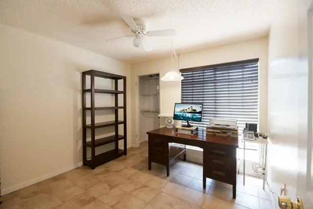 Listing Image for 160 Keonekai Rd 16-104 19 of 26