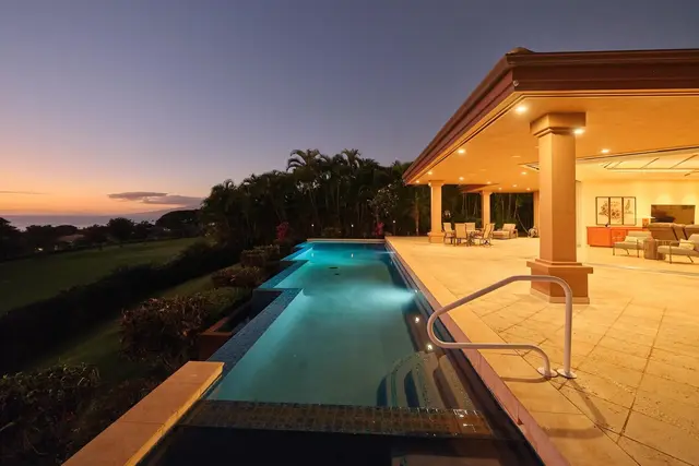 Listing Image for 94 W Mahi Pua Pl 16 of 50