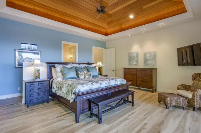 Listing Image for 94 W Mahi Pua Pl 24 of 50