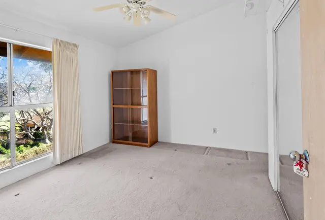 Listing Image for 33 Waiaka Ln 33-202 7 of 12