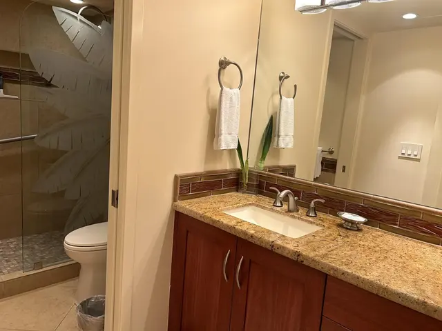 Listing Image for 2481 Kaanapali Pkwy 461 O 11 of 13