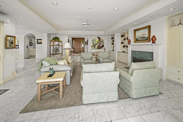 Listing Image for 212 Crestview Rd 11 of 50