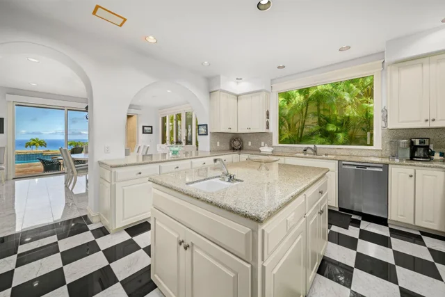 Listing Image for 212 Crestview Rd 18 of 50