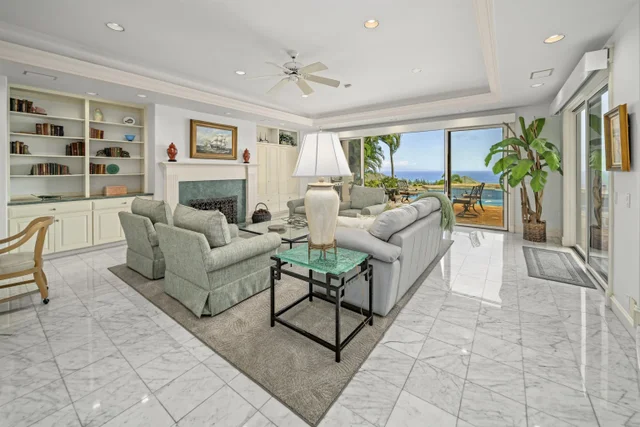 Listing Image for 212 Crestview Rd 2 of 50