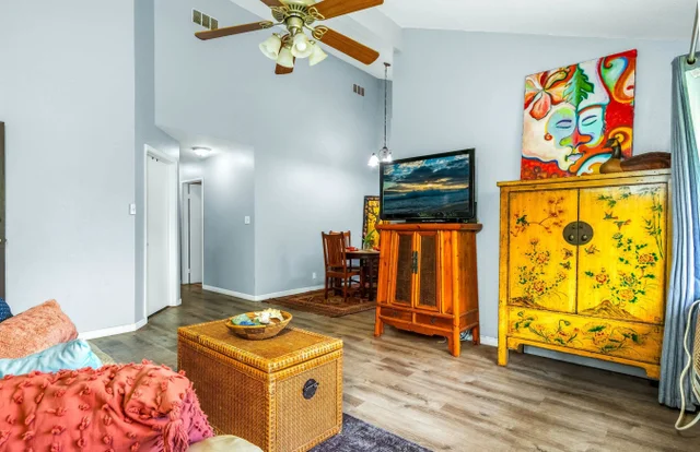 Listing Image for 15 Kulanihakoi St 17h 10 of 30