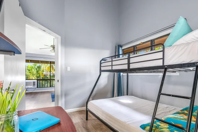 Listing Image for 15 Kulanihakoi St 17h 17 of 30