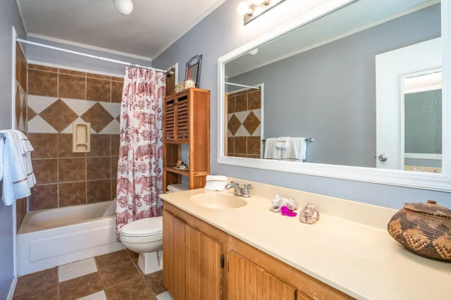 Listing Image for 15 Kulanihakoi St 17h 23 of 30