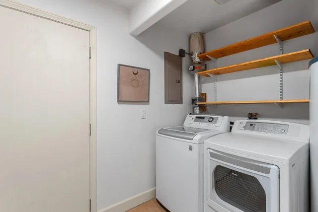 Listing Image for 3076 Manu Hope Pl 31 of 41