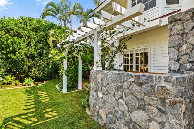 Listing Image for 3076 Manu Hope Pl 33 of 41