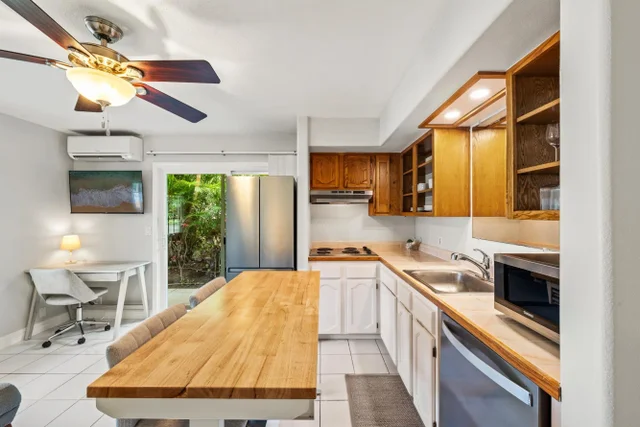 Listing Image for 3076 Manu Hope Pl 36 of 41