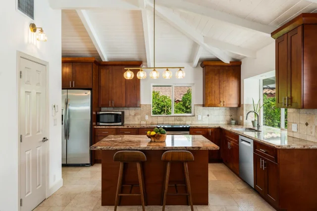 Listing Image for 3076 Manu Hope Pl 9 of 41