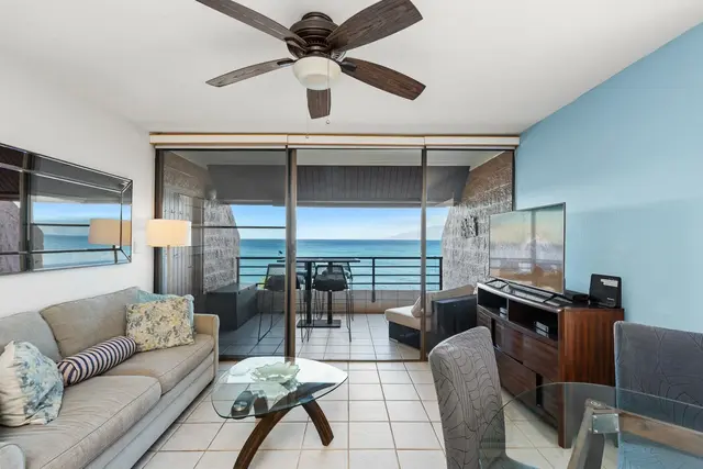 Listing Image for 3959 Lower Honoapiilani Rd 417 3 of 37