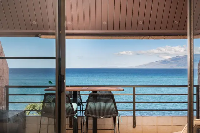 Listing Image for 3959 Lower Honoapiilani Rd 417 5 of 37