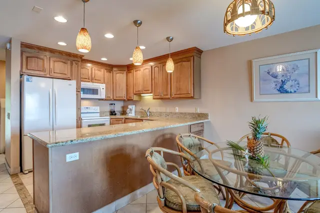 Listing Image for 4909 Lower Honoapiilani Rd F7 10 of 33