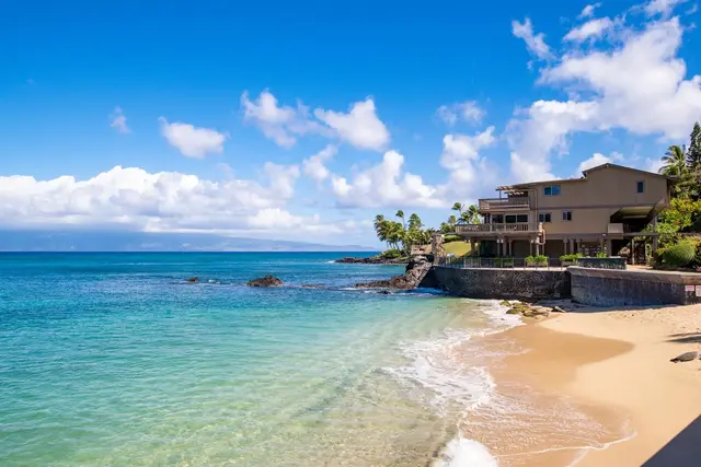 Listing Image for 4909 Lower Honoapiilani Rd F7 13 of 33