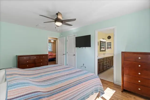 Listing Image for 917 Kahoku Pl 33 of 48