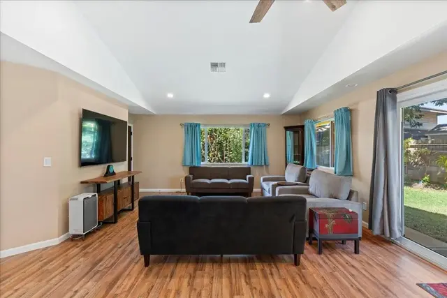 Listing Image for 917 Kahoku Pl 9 of 48